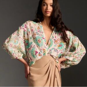 PILCRO x ANTHROPOLOGIE Sidney Batwing Blouse Top Ivory Blue Floral Large L